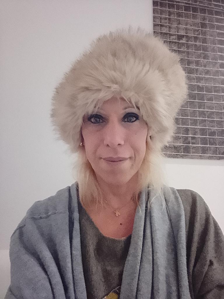 614947423: Travesti en Navarra