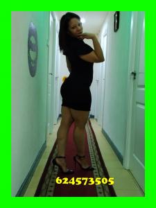 974563641: Chica busca chico en Huesca