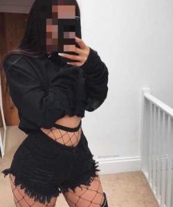 641007990: Chica busca chico en Soria