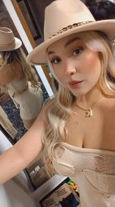 624325761: Chica busca chico en Barcelona