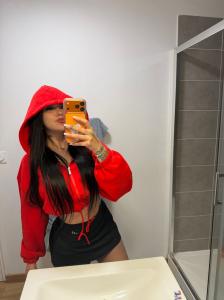 611253298: Chica busca chico en Barcelona