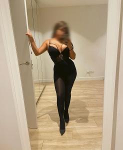 670034217: Chica busca chico en Alicante