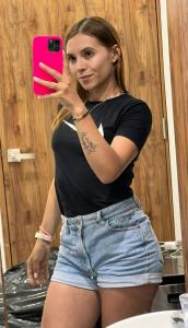 631067707: Chica busca chico en Alicante