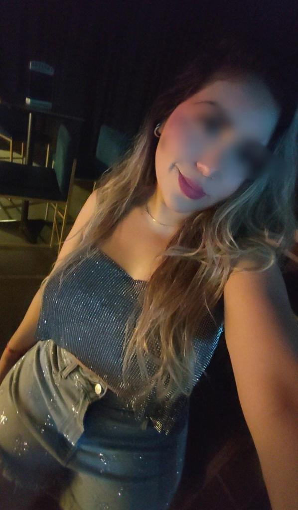 643576615: Chica busca chico en Madrid
