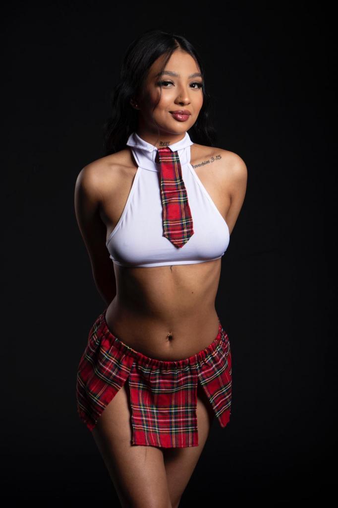 Chica busca chico en Alicante: 