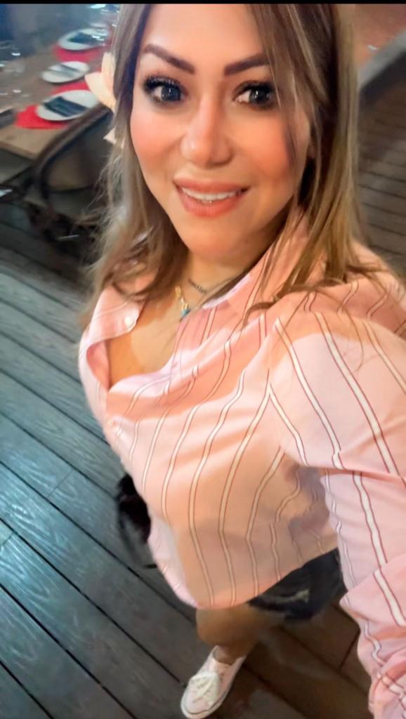 Chica busca chico en Tenerife: 