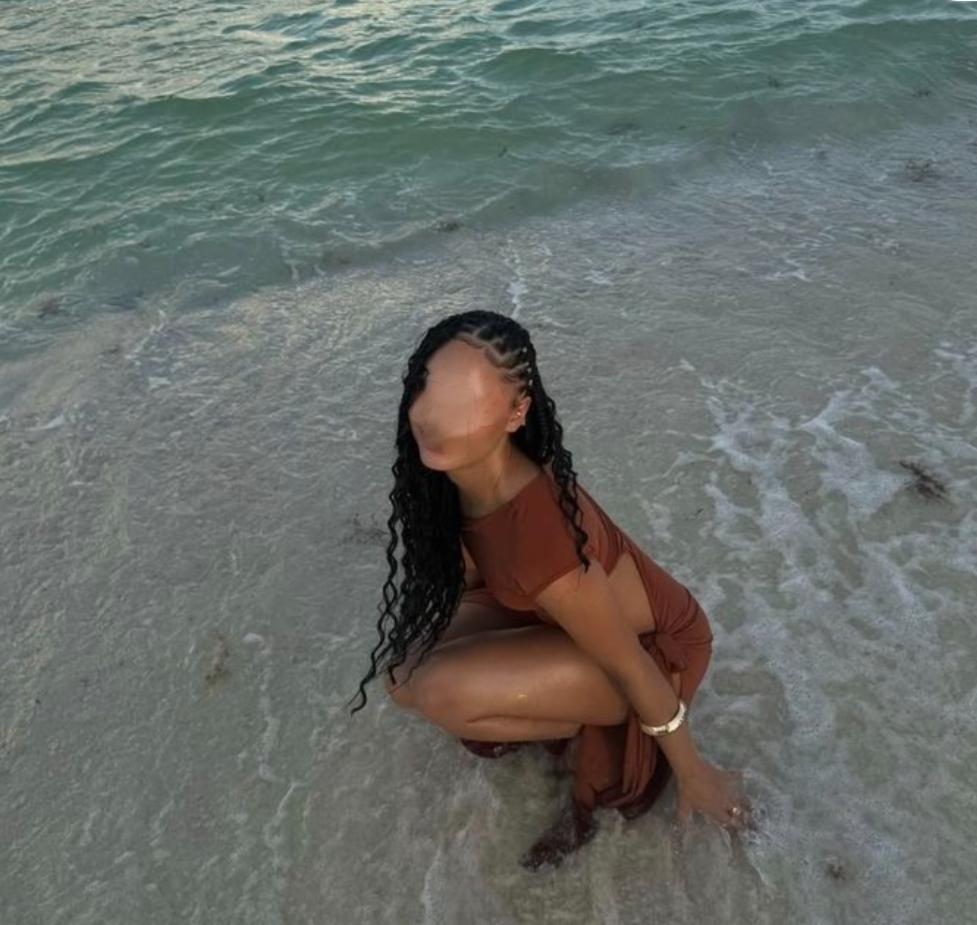 Chica busca chico en La Coruña: 