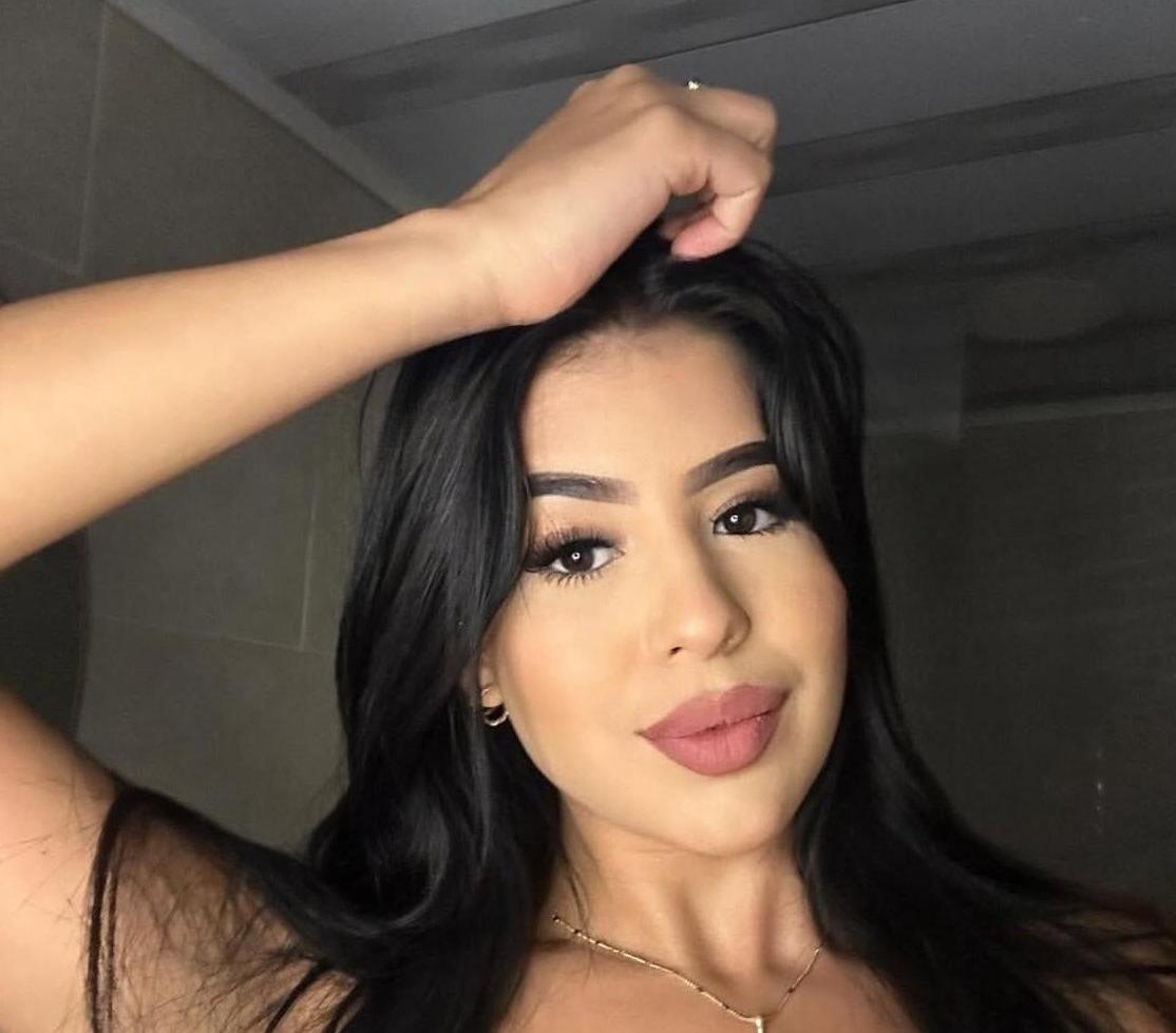 Chica busca chico en Tenerife: 