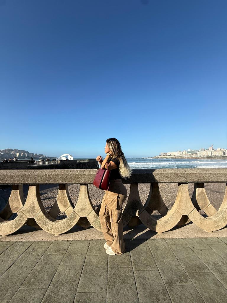 663174089: Chica busca chico en Zamora