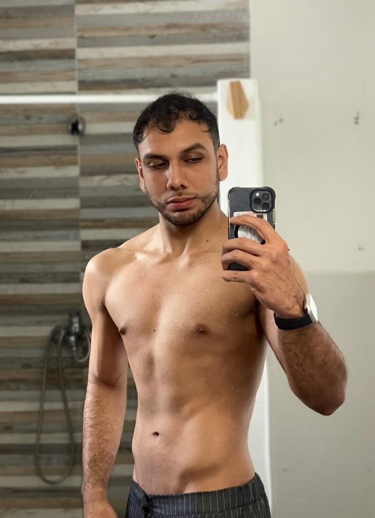 614546512: Chico busca chica en Málaga