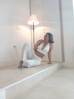 614053387: Chica busca chico en Sevilla