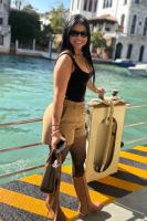 664320576: Chica busca chico en Zaragoza