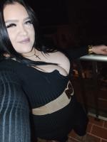 631507079: Chica busca chico en La Coruña