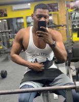 643796484: Chico busca chica en Alicante