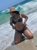 631760297: Chica busca chico en La Coruña