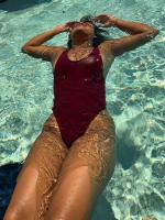 631760297: Chica busca chico en La Coruña