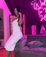 617746381: Chica busca chico en Madrid