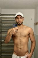 614546512: Chico busca chica en Málaga