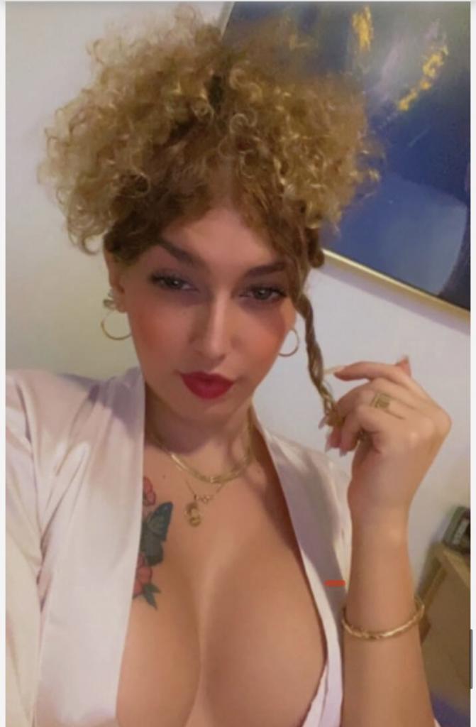 653723594: Transexual en Sevilla