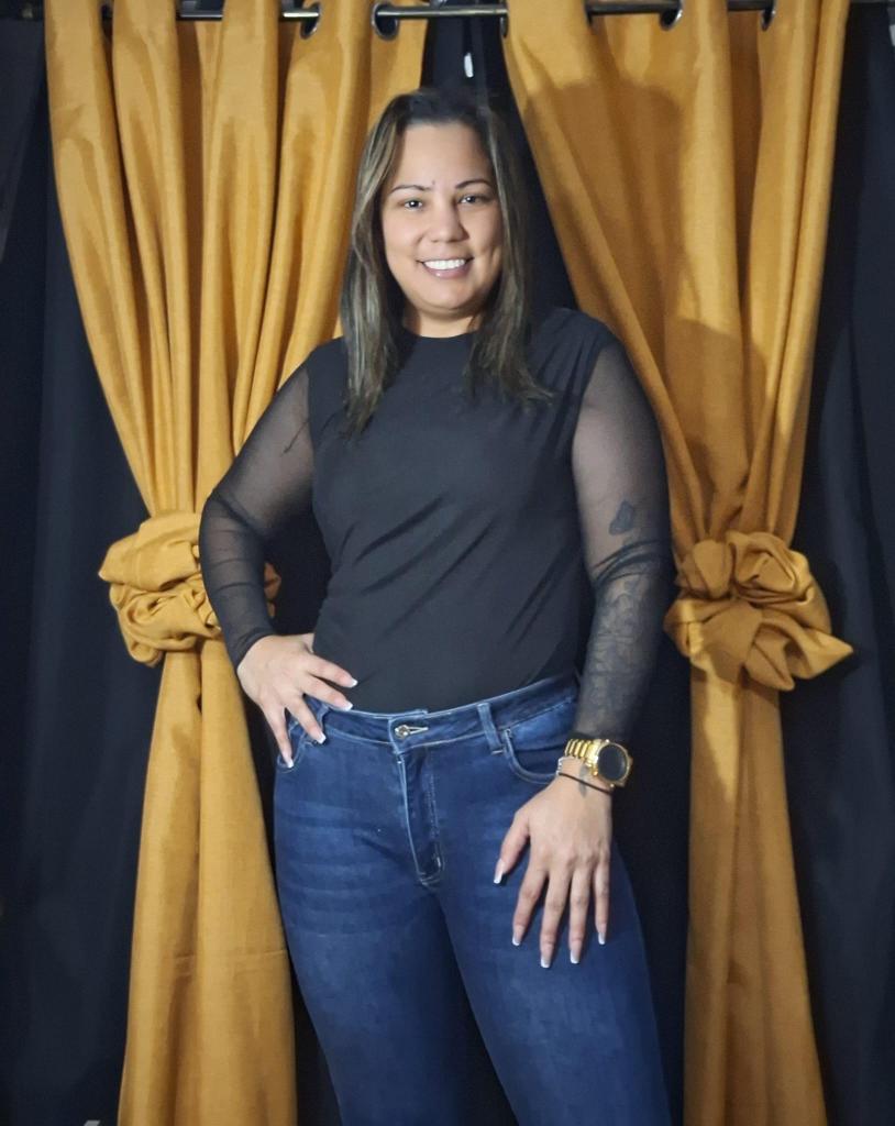 642315669: Chica busca chico en Sevilla