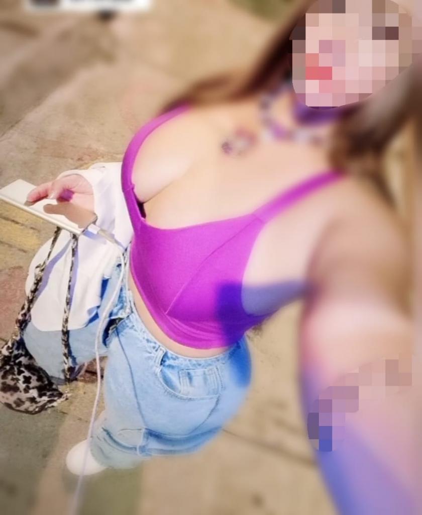 613767241: Chica busca chico en Granada