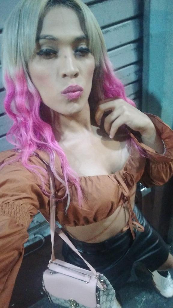 643861979: Transexual en Salamanca