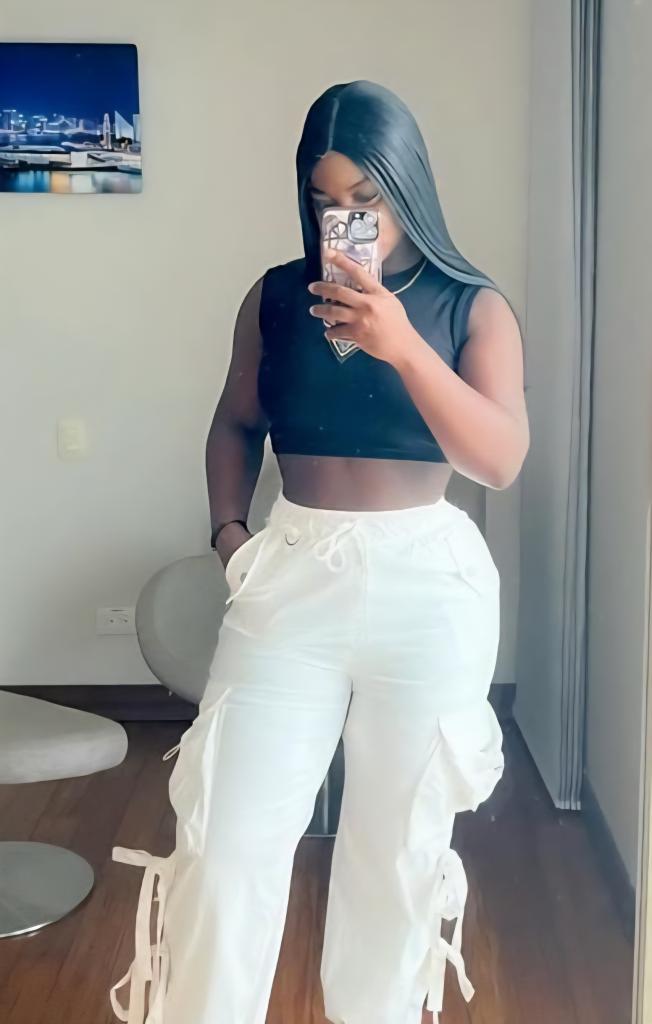 637562905: Chica busca chico en Zaragoza