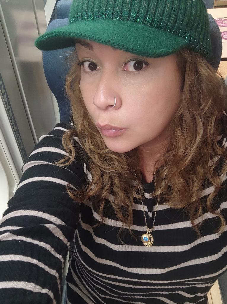 611358373: Transexual en Pontevedra