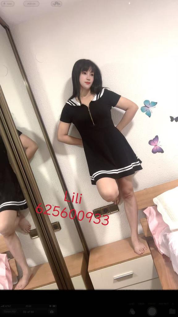 Chica busca chico en Tarragona: Chica busca chico