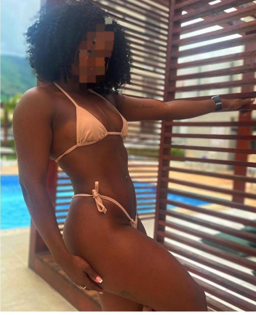 Chica busca chico en La Coruña: 