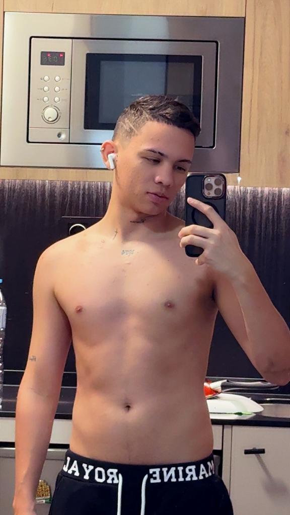 Chico busca chica en Madrid: 