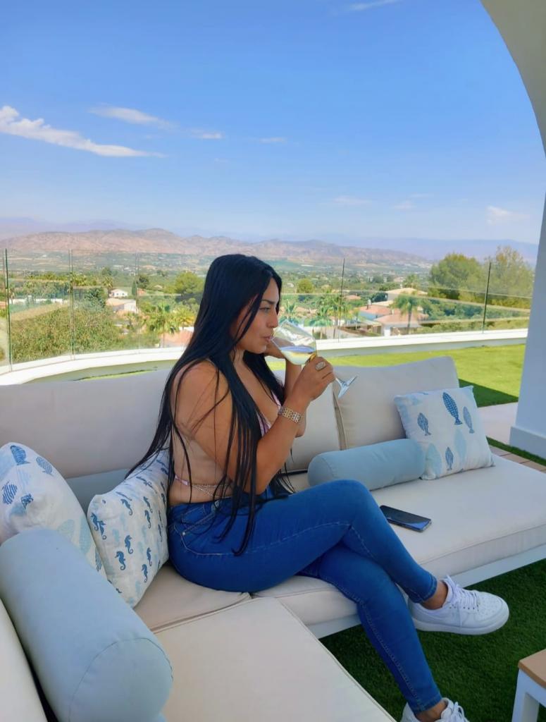 Chica busca chico en Barcelona: 