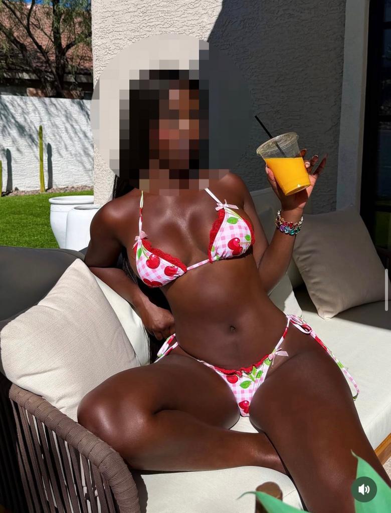 Chica busca chico en Tenerife: 