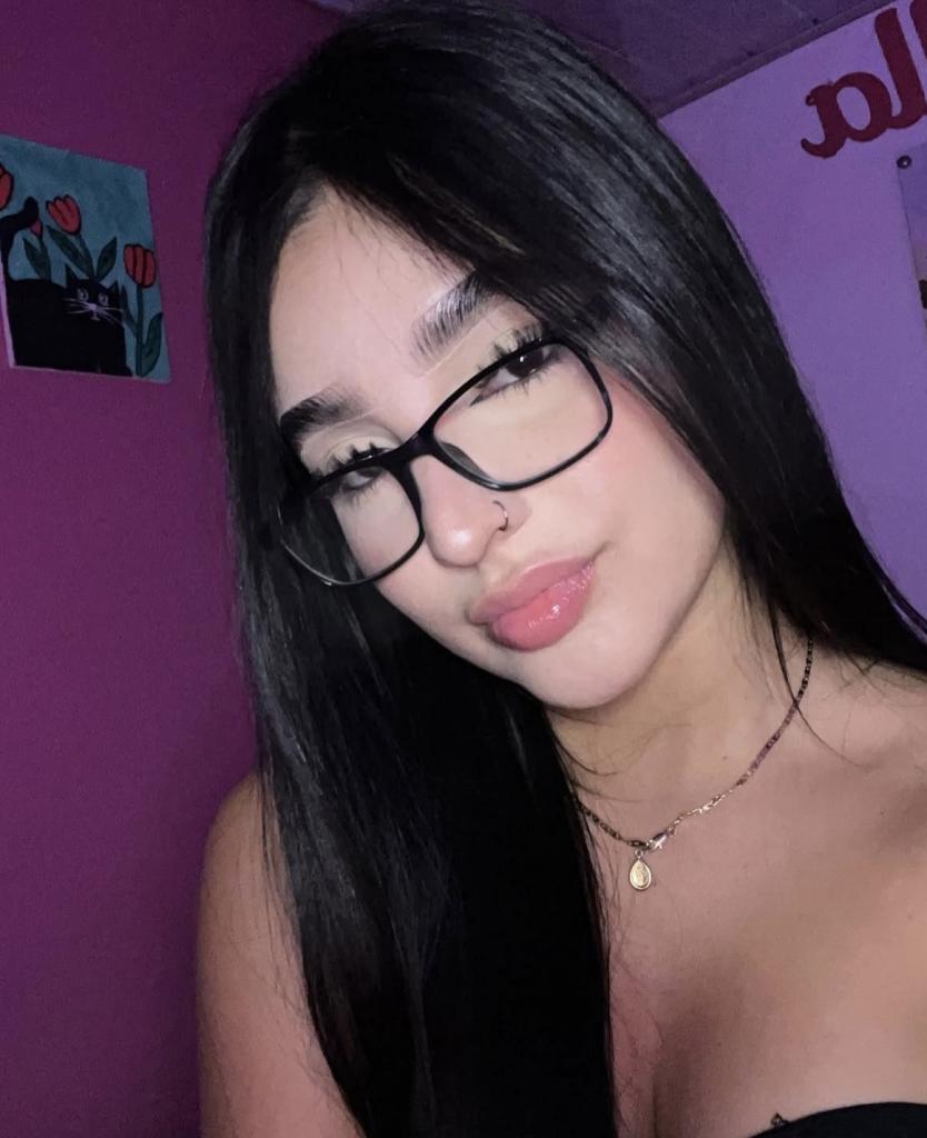 Chica busca chico en Tenerife: 