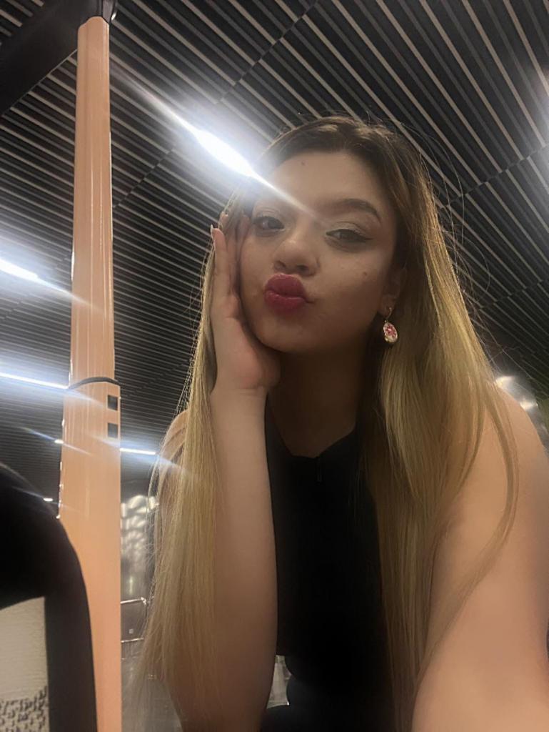 Chica busca chico en Sevilla: 