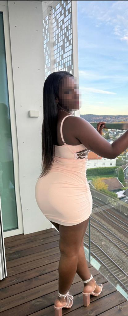 Chica busca chico en Castellón: 