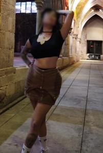 672069307: Chica busca chico en Barcelona