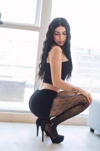 680726959: Chica busca chico en Madrid