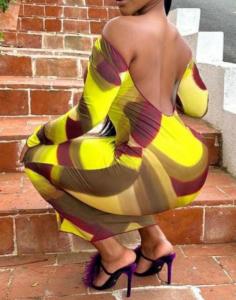 644289443: Chica busca chico en Lugo