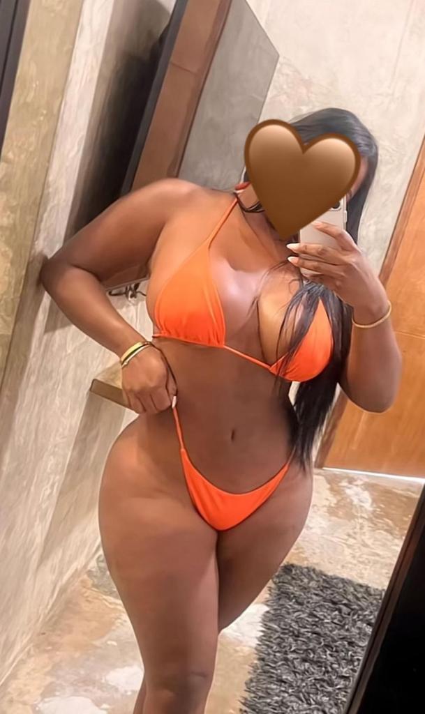 Chica busca chico en La Coruña: 