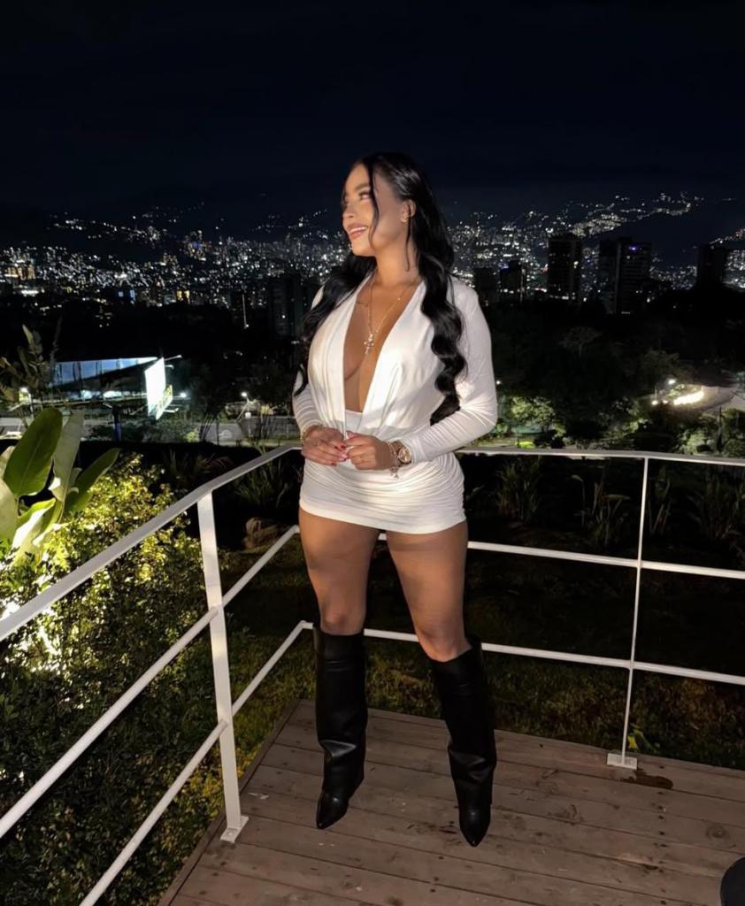 Chica busca chico en Barcelona: 