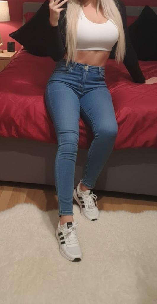 Chica busca chico en La Coruña: 