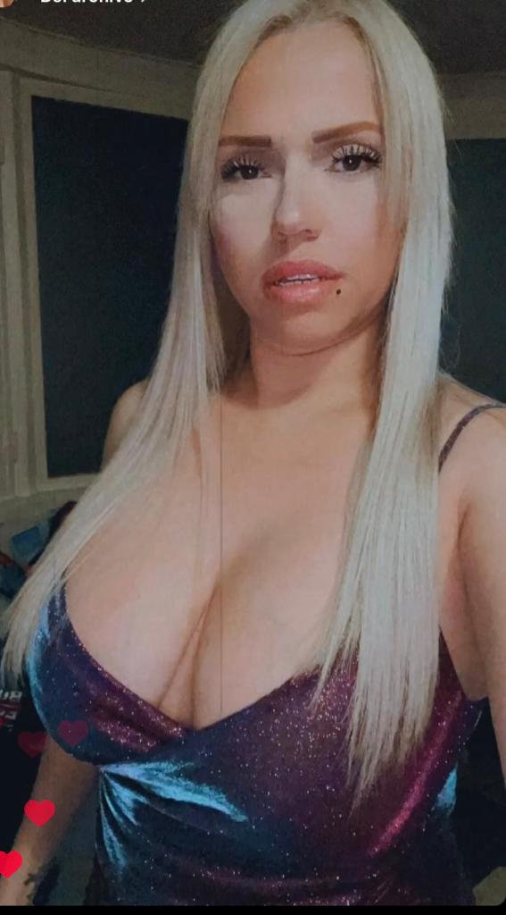 Chica busca chico en Murcia: 