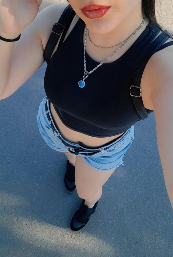 Chica busca chico en Cádiz: 