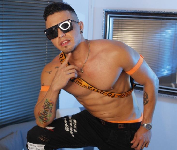 Chico busca chica en Madrid: 