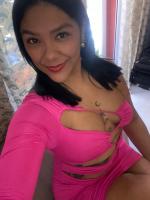 661550166: Chica busca chico en Barcelona