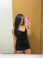 607400943: Chica busca chico en Barcelona