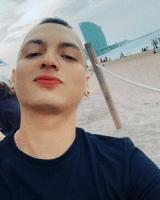 641917312: Chico busca chica en Zaragoza