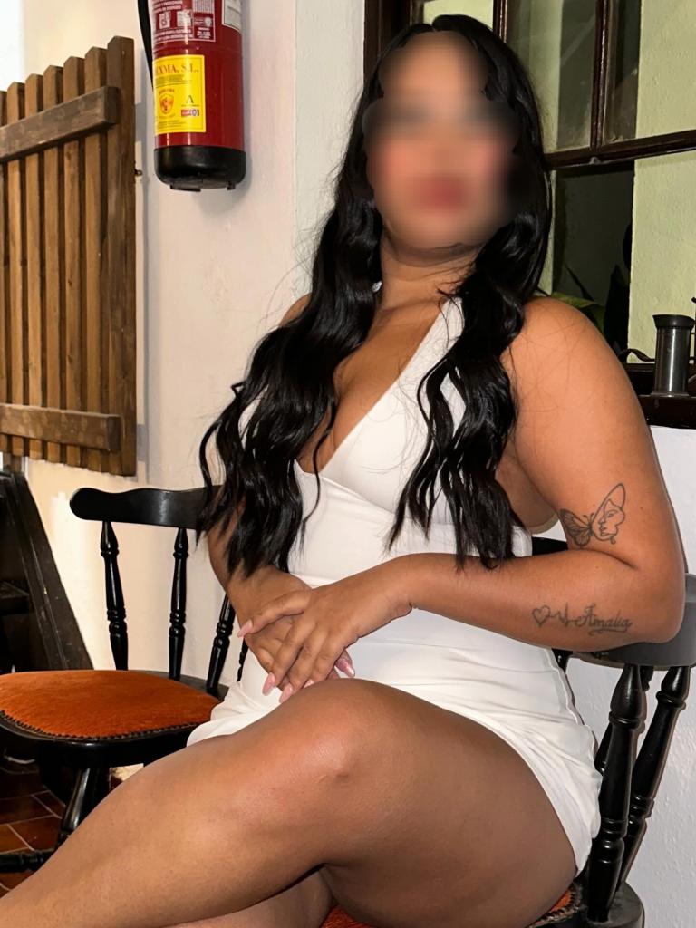 Chica busca chico en Cádiz: 