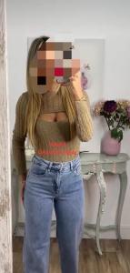 622440229: Chica busca chico en La Coruña